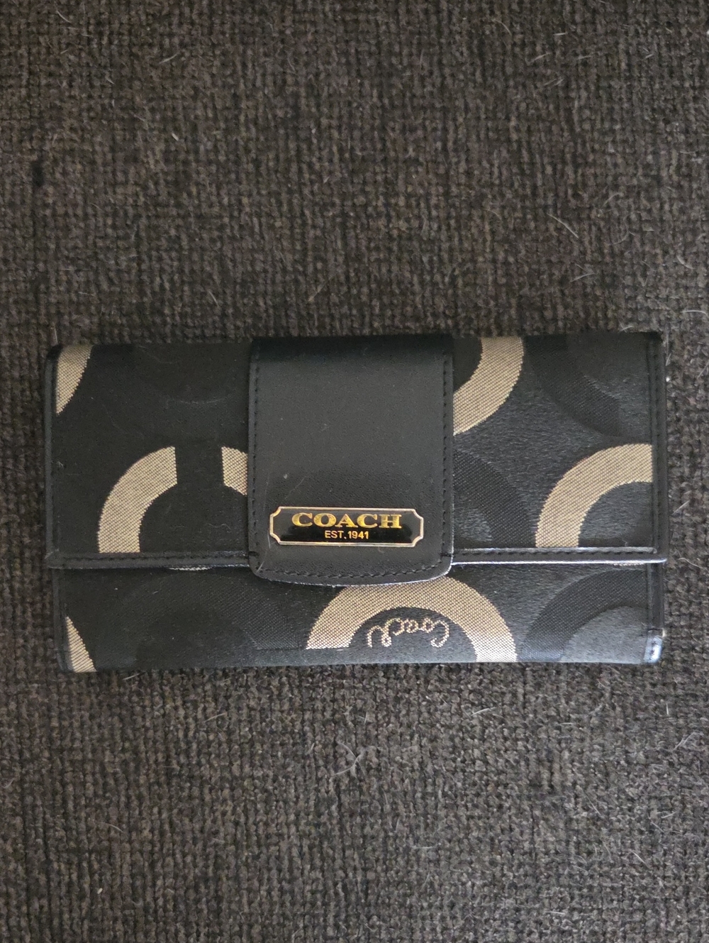 Coach Black and Tan Signature Continental Wallet